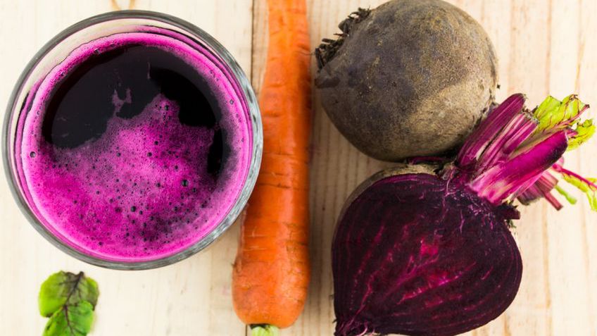 W celu oczyszczenia wątroby Lewandowska poleca pić sok z buraków