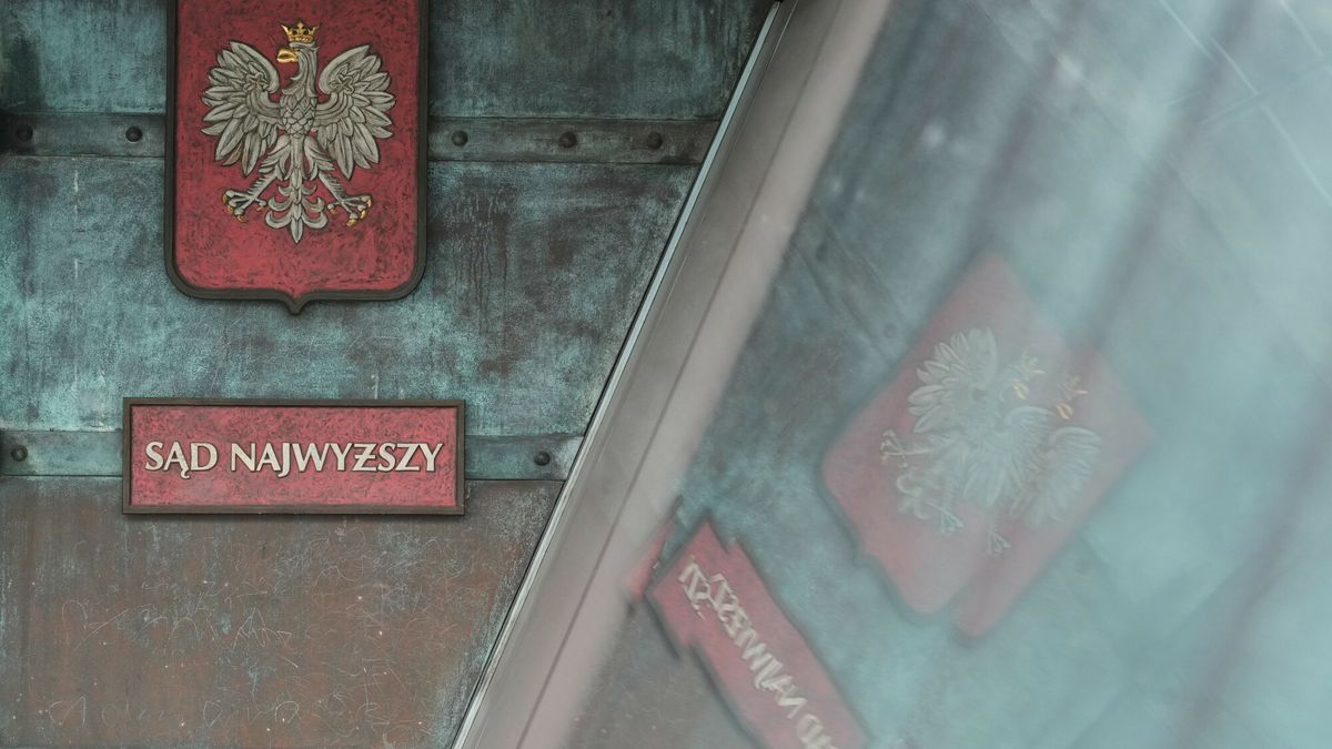 Posiedzenie Rady ?awniczej S?du Najwy?szego
10.10.2025 Warszawa Posiedzenie Rady Lawniczej Sadu Najwyzszego z udzialem ministra sprawiedliwosci Waldemara Zurka fot Marysia Zawada/REPORTER
Marysia Zawada/REPORTER