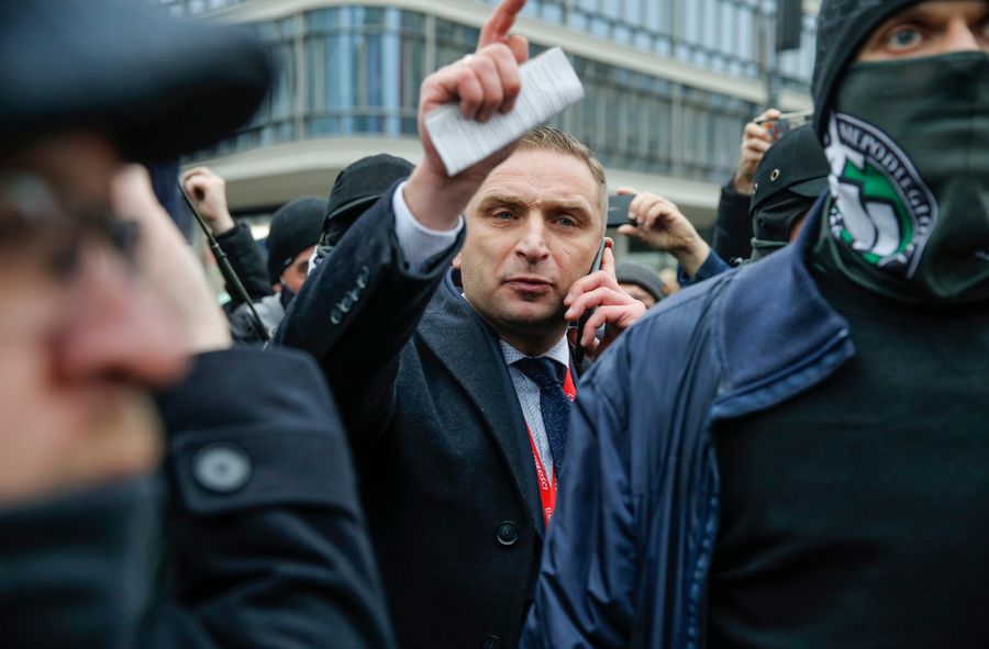 Bąkiewicz kontra Tusk