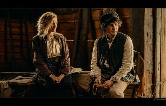 Kargul i Pawlak wracają na wielki ekran. Jest zwiastun filmu „Sami swoi. Początek”