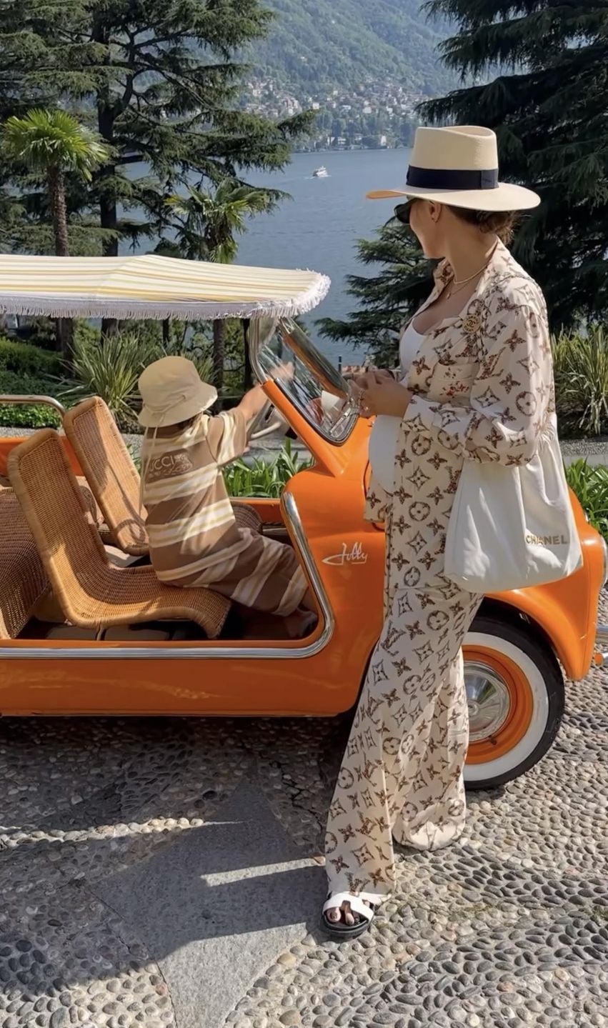 Bajeczne wakacje Szczęsnych