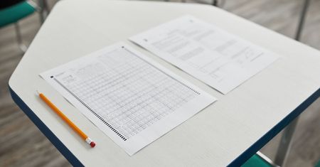 Które zdanie jest fałszywe? Trudny test wiedzy