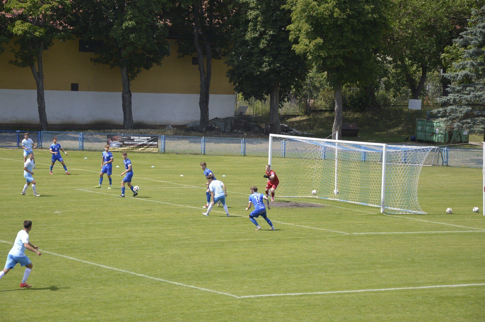 Od porażki 0:2 ze Stilonem Gorzów rozpoczęli przygotowania do nowego sezonu piłkarze Błękitnych Stargard.