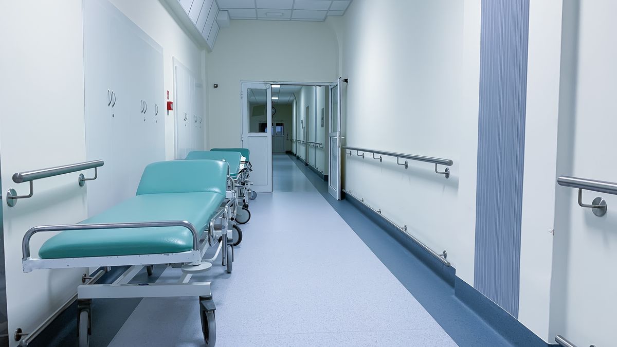Lekarze ostrzegają Tuska. "Szpitale powiatowe stracą specjalistów"