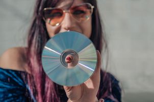 Pokolenie Z odkrywa płyty CD. Nie uwierzysz, dlaczego je kupuje