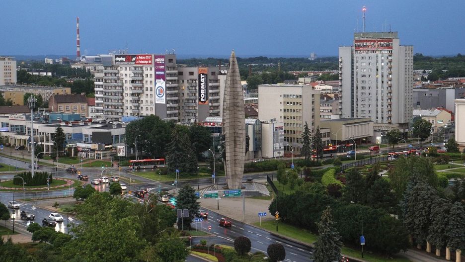 Z punktu widzenia rynku nieruchomości komercyjnych, takich jak magazyny czy centra logistyczne, Rzeszów zajął 4 miejsce w rankingu średnich miasta i zyskał miano wschodzącej gwiazdy magazynowej.