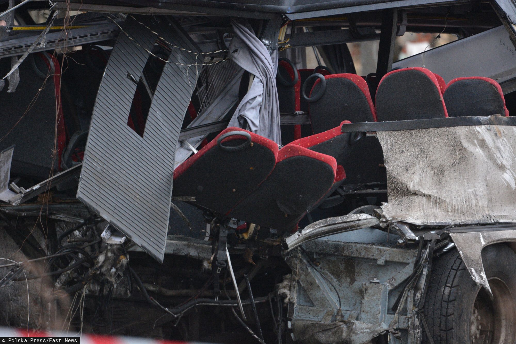 Wypadek autobusu szkolnego