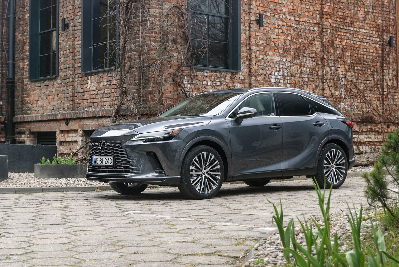 Test: Lexus RX 450h – nieopłacalne korzyści