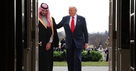 Krąg interesów Trumpa. Korupcyjne kontakty z reżimami Bliskiego Wschodu