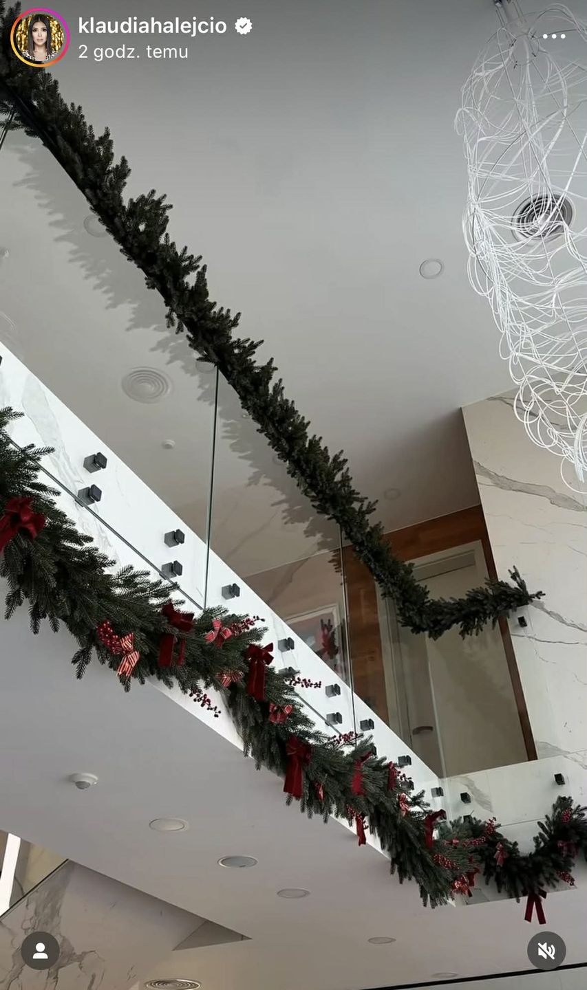 Klaudia Halejcio przystroiła willę na święta