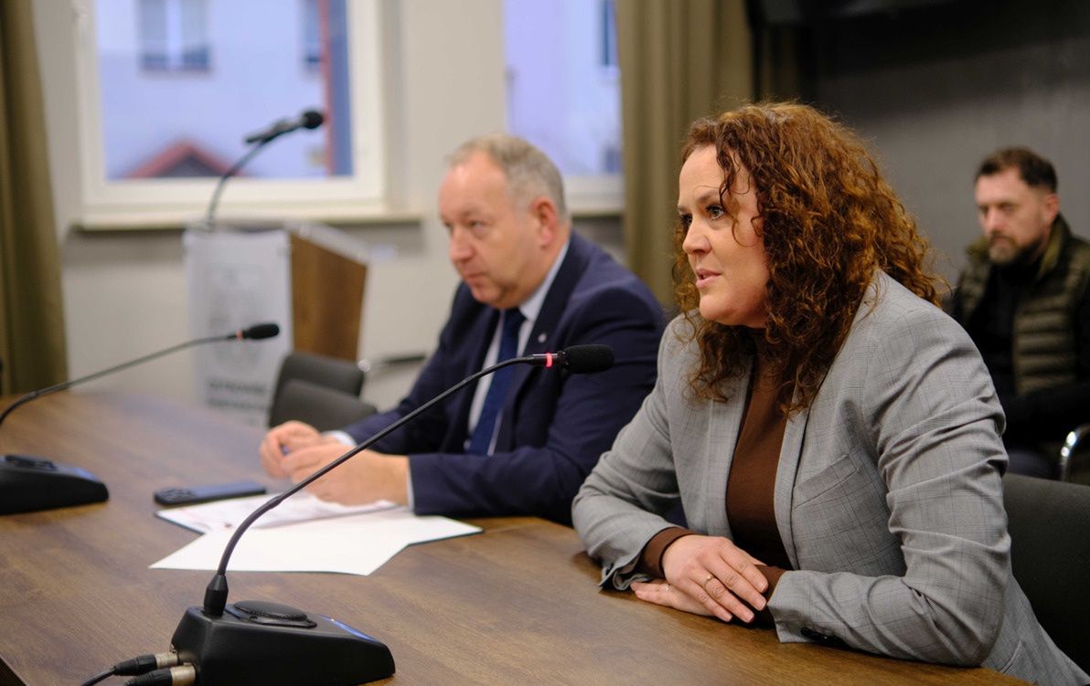 Młodzieżowi radni jednogłośnie "za" kandydaturą na swojego opiekuna