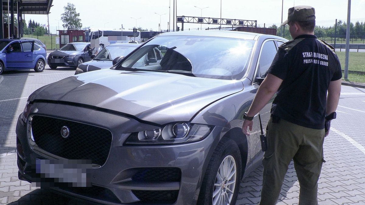 Jeden z pojazdów odzyskanych przez strażników