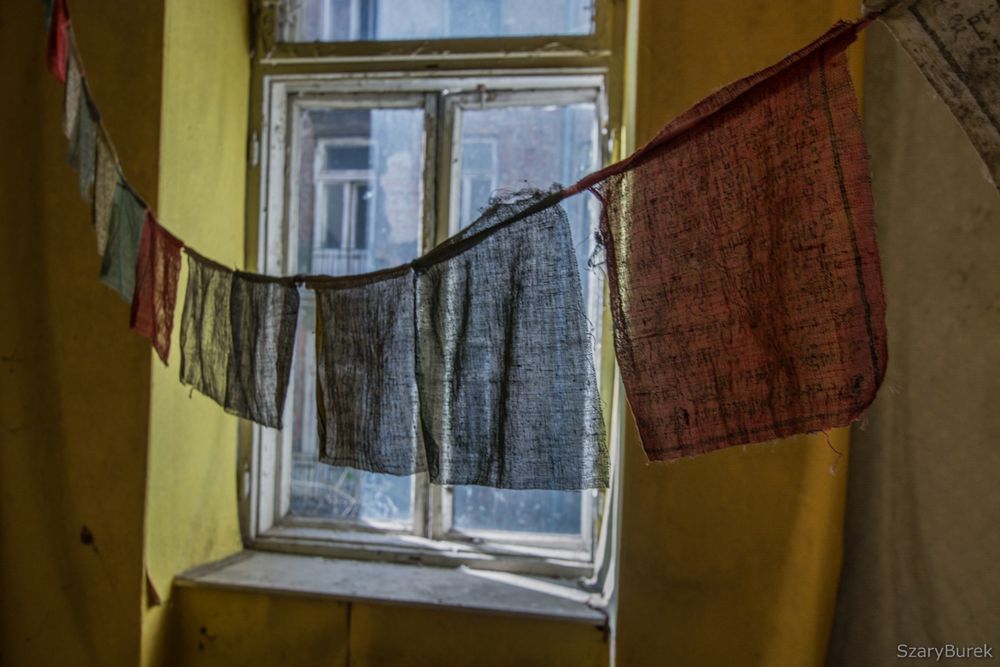 Warszawski urbex: Co znajduje się wewnątrz kamienicy przy Żelaznej 43? 18