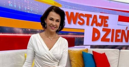 Tak przyszła do TVP. Wszyscy patrzą na stopy