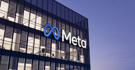Meta będzie śledzić pracowników. Zapisze każdy klik myszki i klawiatury