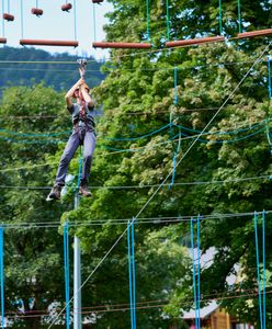 Największy park linowy w Polsce już działa. Murowany hit lata