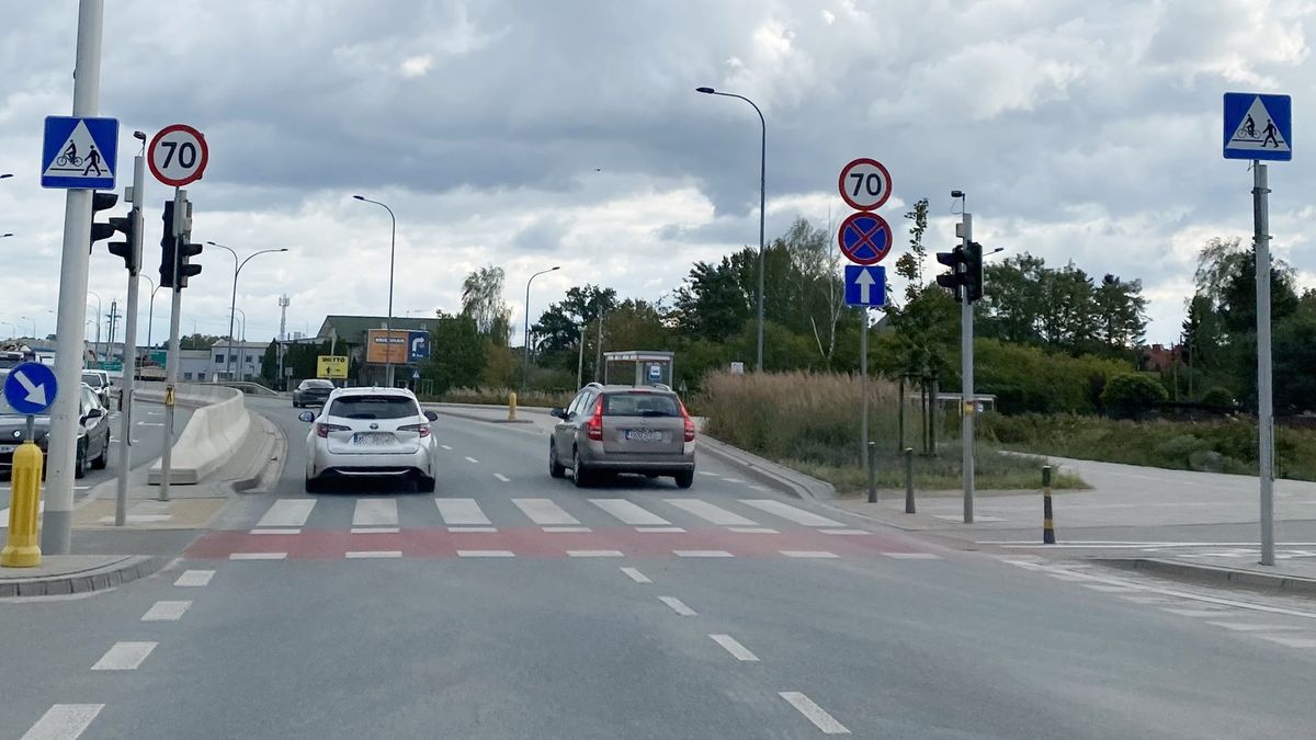 przejście dla pieszych z sygnalizacją