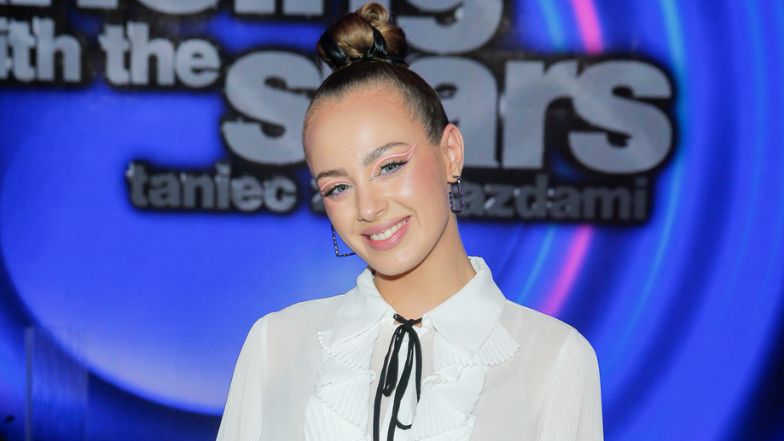 Wiktoria Gąsiewska w różowej, lateksowej mini