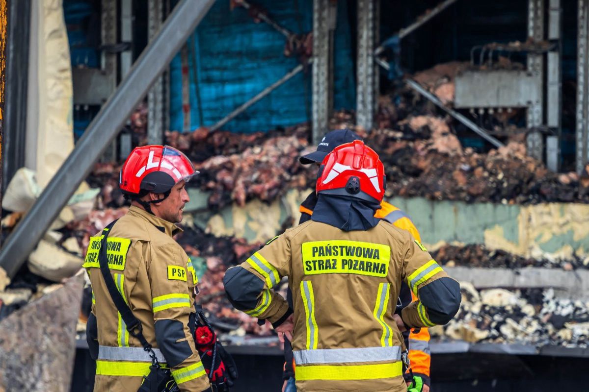Strażaka szukają od tygodnia. Zaginął podczas pożaru. "Będziemy działać do skutku"