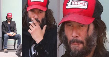 Niedomyty Keanu Reeves raczy się papieroskiem na Brooklynie (ZDJĘCIA)