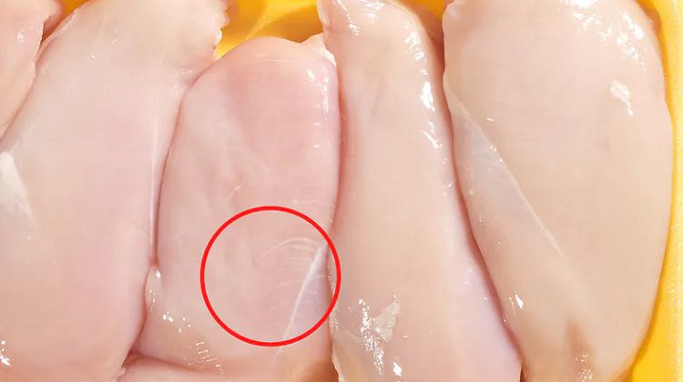 Zwróć uwagę na białe paski