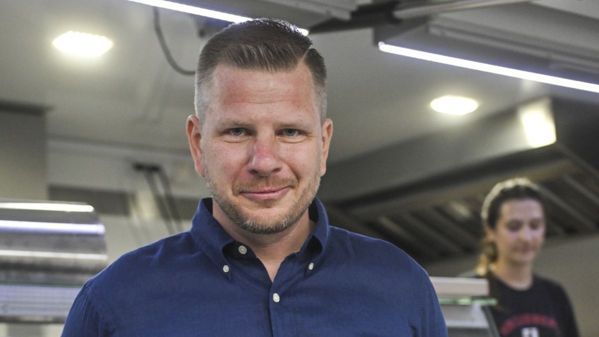 Na zdj.: Filip Chajzer, Fot. Jacek Kurnikowski/AKPAlipiec 2024, KREUTZBERG, Kreuzberg Kraft Kebap, Filip Chajzer