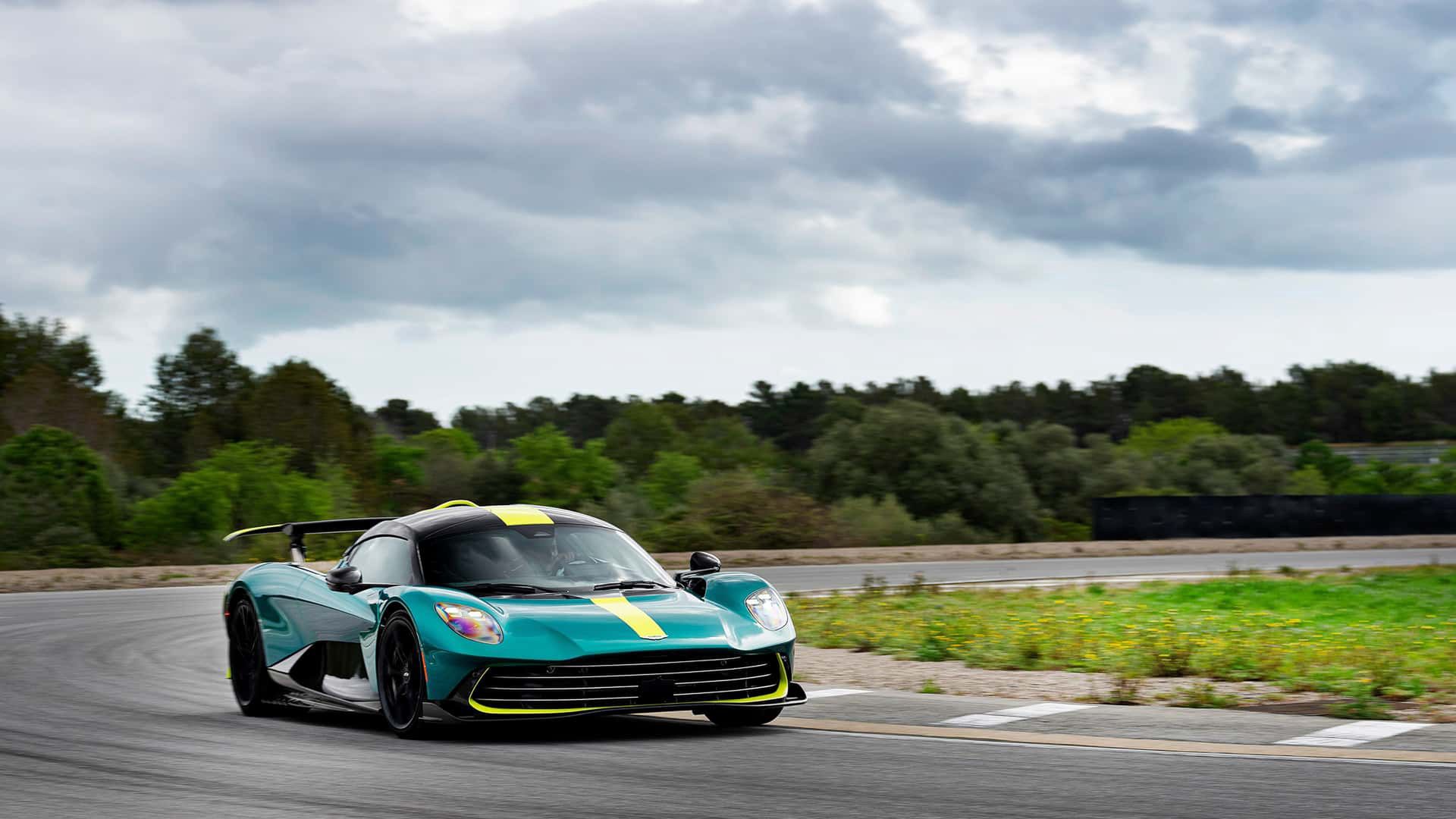 Aston Martin Valhalla