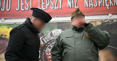 Sąd zdecydował. Areszt dla liderów ruchu Rodacy Kamraci