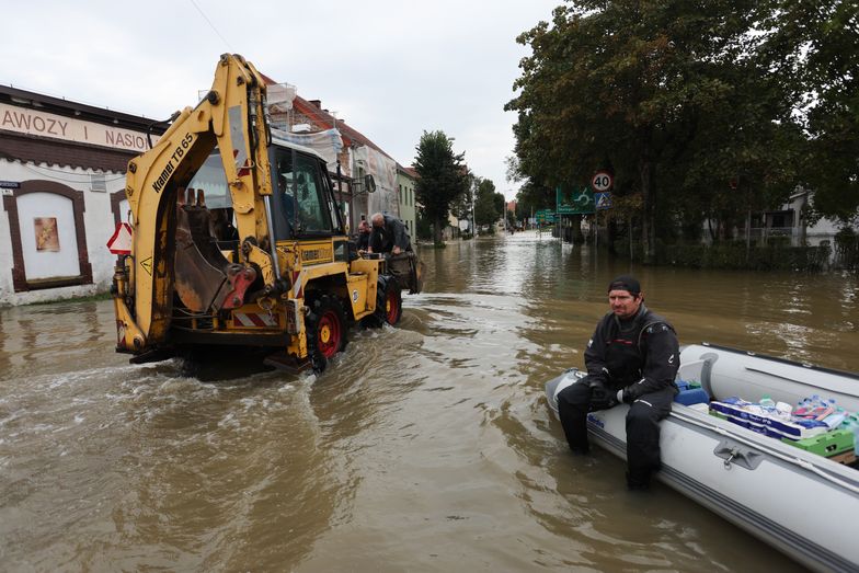 Tyle będzie kosztować odbudowa po powodzi. Gigantyczne straty