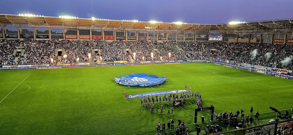 Sportowym okiem: Wisła Płock widziana z góry. Weryfikacja, nadzieja, końcówka okna transferowego, czyli co nas czeka w najbliższej przyszłości!