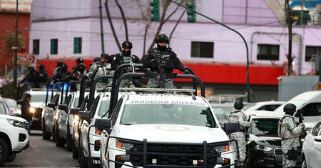 "Śmierć szefa mafii to nie koniec". Co dalej z kartelem CJNG?