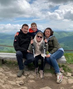 Mateusz Morawiecki "po trudnym czasie pandemii" z rodziną w Bieszczadach. "Nie ma to jak polskie góry"