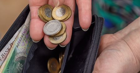 Część seniorów dostanie w grudniu dwie emerytury. O kim mowa?