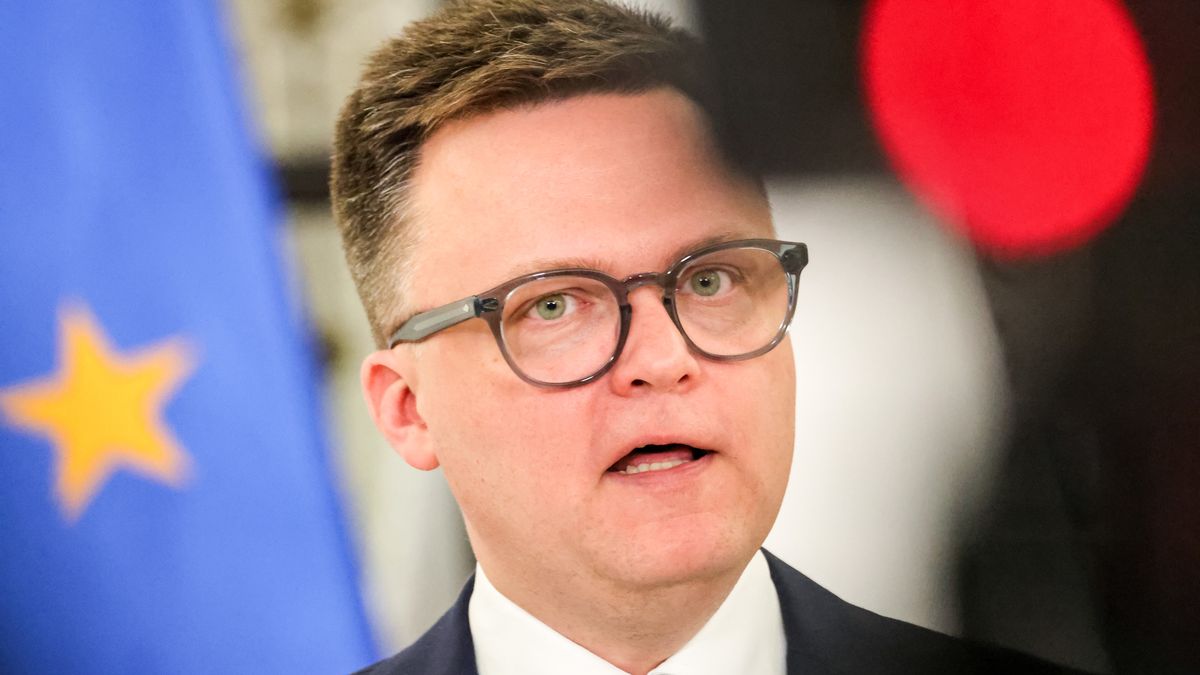WARSAW, POLAND - 2024/04/24: The Speaker of Polish Parliament, Szymon Holownia speaks to the media during a press conference during the 10th session of Polish Parliament in the Parliament building on Wiejska Street. The parliament discusses controversial issues of the rule of law. (Photo by Dominika Zarzycka/SOPA Images/LightRocket via Getty Images)