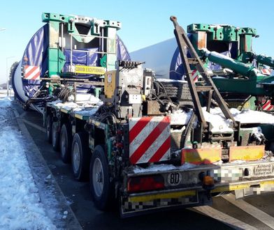 Nielegalny transport wiatraków blokował drogę. Rekordowy mandat