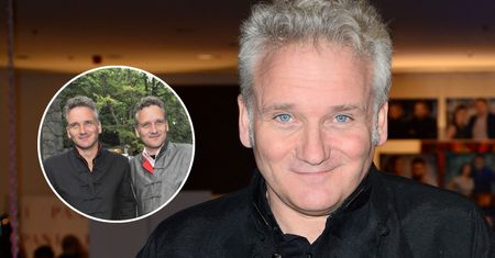 Jarosław Kret zerwał relacje z bratem bliźniakiem. "Bliźnięta należy jak najszybciej rozłączyć"
