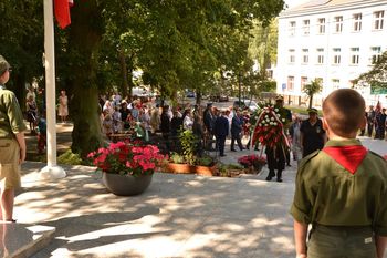 Lipno: Hołd żołnierzom poległym za ojczyznę. Była msza i przemarsz