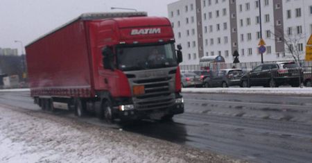 Zakaz wjazdu tirów do Lublina. Da się go ominąć i to bez specjalnego identyfikatora