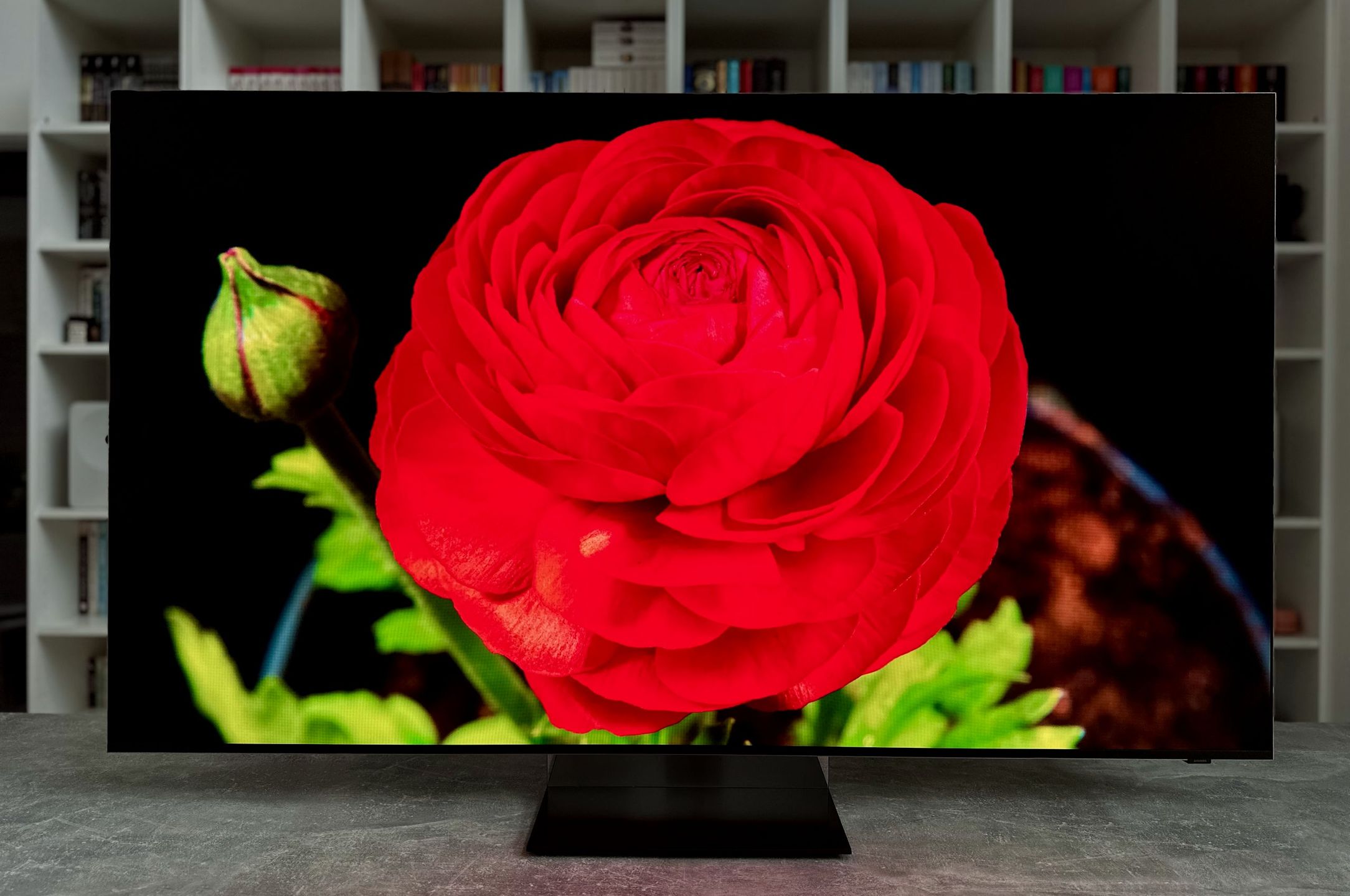 Samsung Micro RGB 65R95H - kontrast