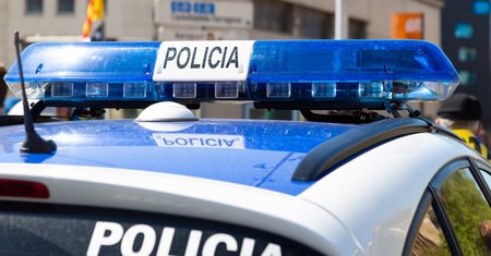 Zaciągnęli 15-latkę do garażu. Koledzy z klasy zgwałcili nastolatkę