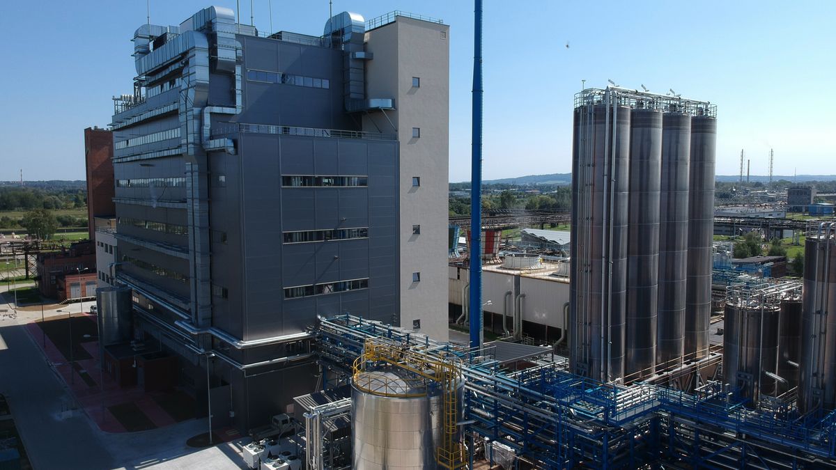 Wytw�rnia Poliamid�w II
Pawe� Topolski
grupa azoty, otwarcie, wytw�rnia poliamid�w II, poliamidy, przemys� chemiczny, fabryka, zak�ad