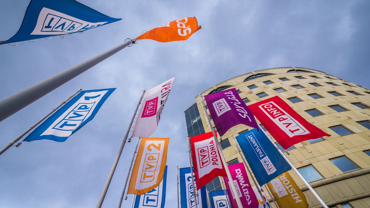 Rok po przejęciu TVP. Ile rząd dopłaca do publicznej telewizji?