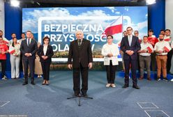 "Potrzebujemy 42-43 proc. głosów". PiS zleca ostatnie badania przed wyborami