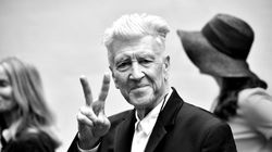David Lynch zmarł przez rozedmę płuc. Te objawy są widoczne gołym okiem