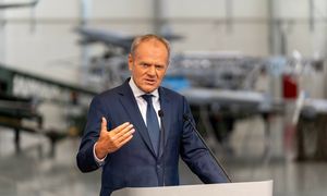 "Polski Starlink". Premier nie ukrywa dużych ambicji