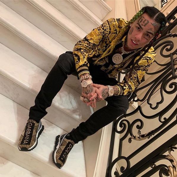 Tekashi 6ix9ine trafił do szpitala