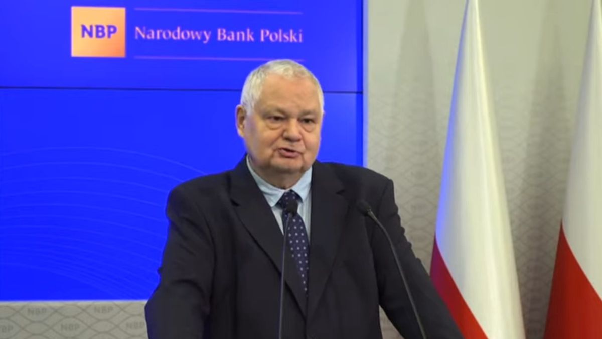 Adam Glapiński znowu przekonuje do stosowania gotówki