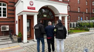 Szantażysta w Sieci: Sparaliżował Lotnisko i szantażował Firmy