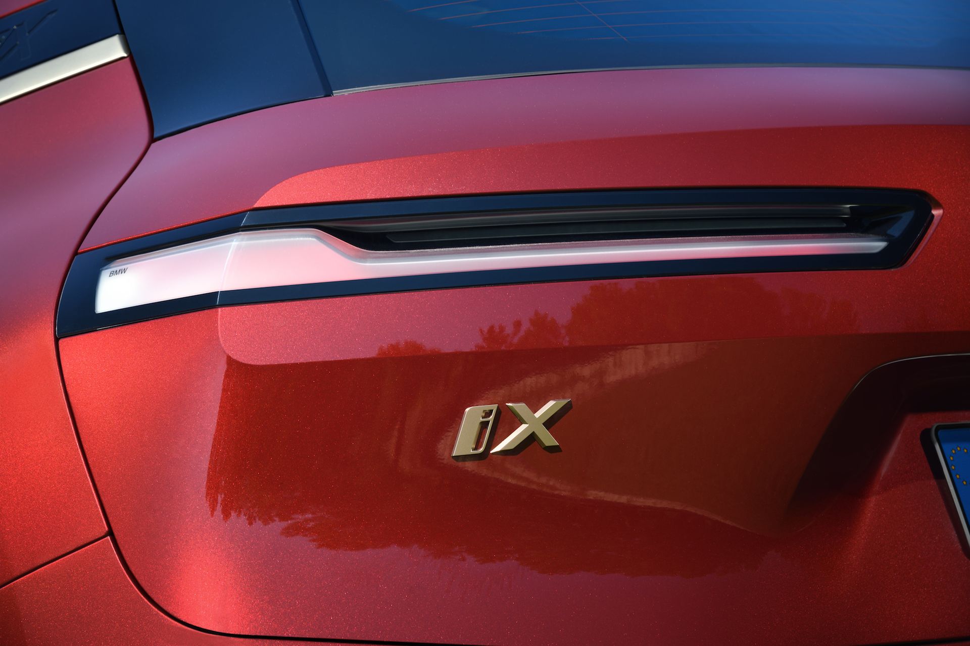 BMW iX (2021) (fot. BMW)
