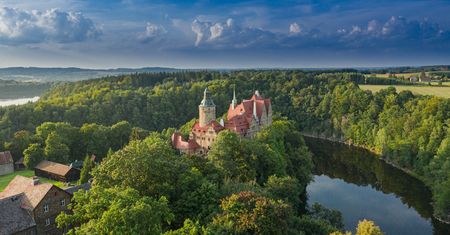 Leśna: Harry Potter doskonale odnalazłby się w zamku Czocha. Nie na darmo budowla zwana jest polskim Hogwartem. Docenił ją Ed Sheeran